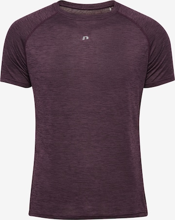 Newline T-Shirt in Lila: Vorderseite