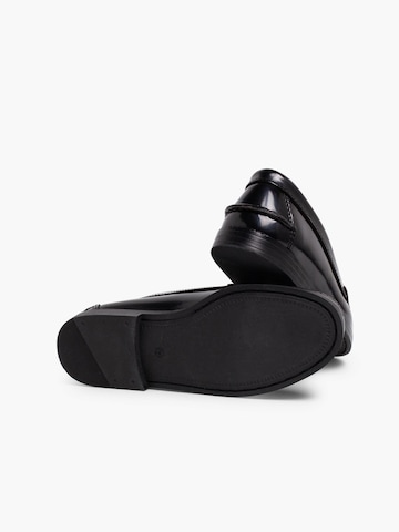 Chaussure basse Pisamonas en noir