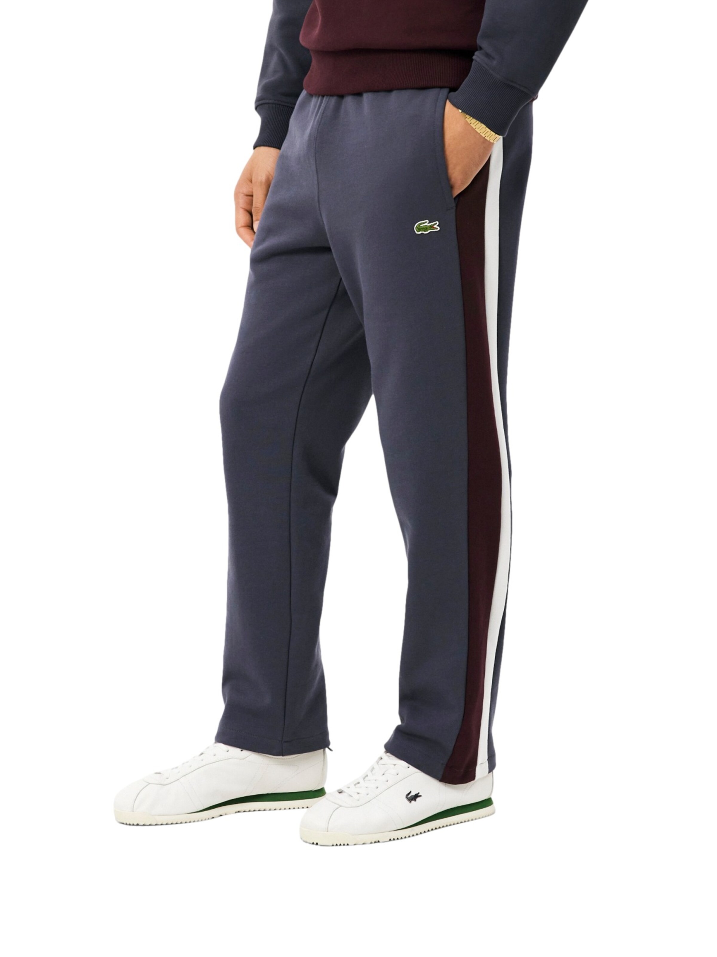LACOSTE Regular Broek in Grijs: voorkant