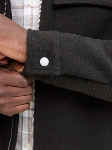 JACK & JONES Tussenjas 'JPRBLURUSSEL' in Bruin