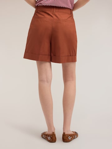 regular Pantaloni di MOTIVI in marrone