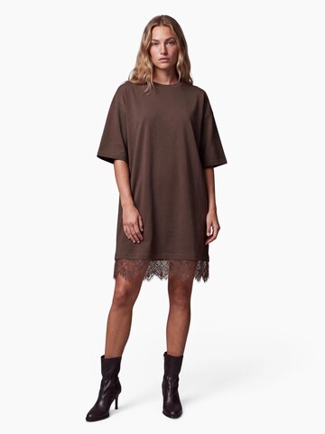 hzl the label Kleid in Braun: Vorderseite