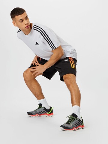 ADIDAS SPORTSWEARTehnička sportska majica 'Aeroready Designed To Move 3-Stripes' - bijela boja