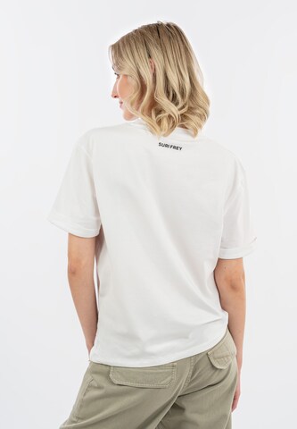 Suri Frey Shirts ' SFY Freyday ' i hvid