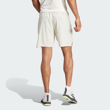 Regular Pantalon de sport ' Designed for Training HIIT' ADIDAS PERFORMANCE en blanc