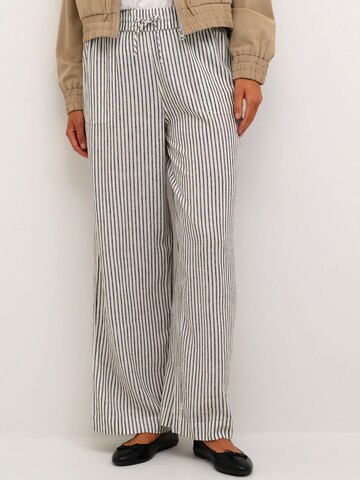 Loosefit Pantalon 'KAmilia' Kaffe en blanc : devant