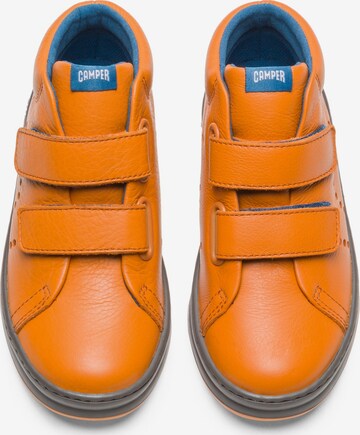 CAMPER Sneakers in Oranje