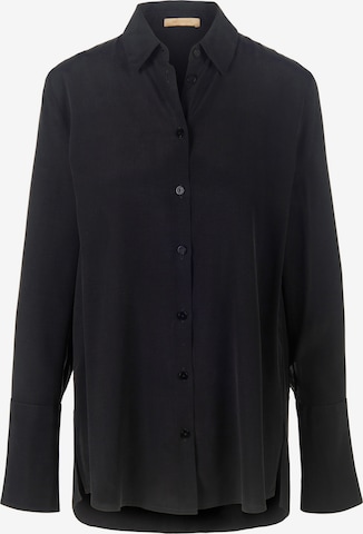 tRUE STANDARD Blouse in Black: front