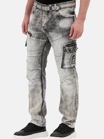 CIPO & BAXX Regular Jeanshose 'CD679', Straight Leg in trendiger Used-Optik in Grau