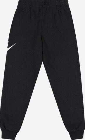 Effilé Pantalon Nike Sportswear en noir