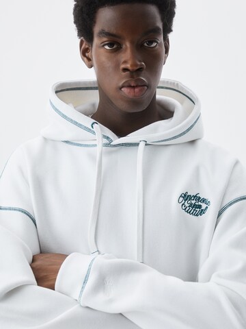 Pull&Bear Sweatshirt in White