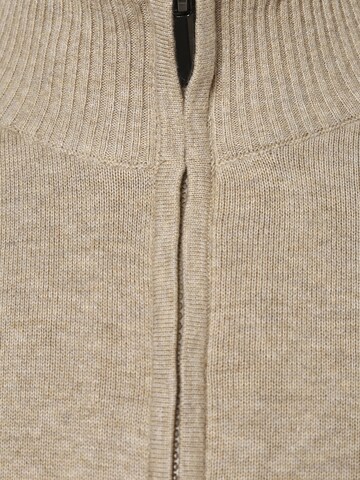 Andrew James Gebreid vest ' ' in Beige