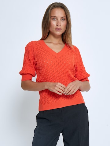 Peppercorn Trui 'Rosalia' in Oranje: voorkant