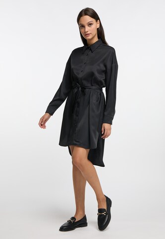 RISA - Vestido camisero en negro