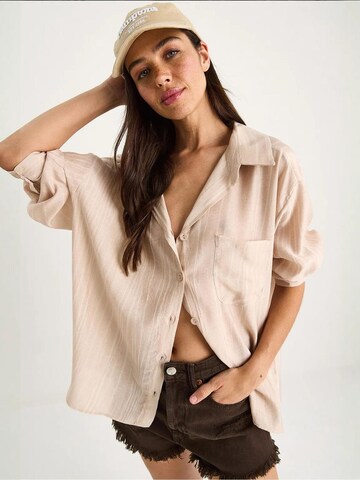 Camicia da donna di Bianco Lucci in beige