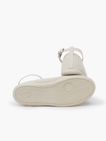 Ballerina 'Tulle Bow' di Pisamonas in beige