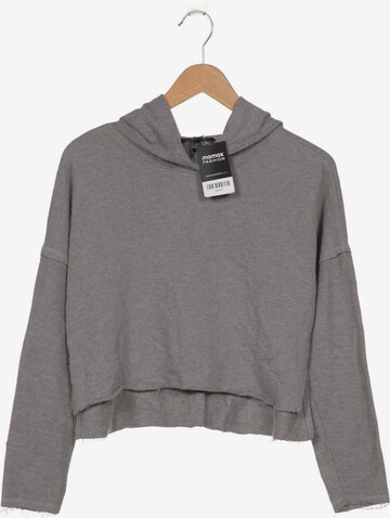 Forever 21 Sweatshirt & Zip-Up Hoodie in S in Grey: front