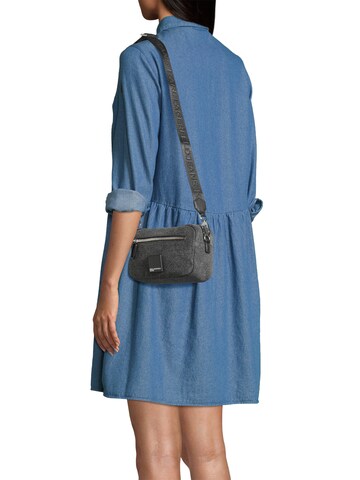 KARL LAGERFELD JEANS Сумка через плечо в Черный