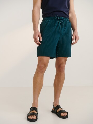 regular Pantaloni 'Philipp' di Guido Maria Kretschmer Men in verde: frontale