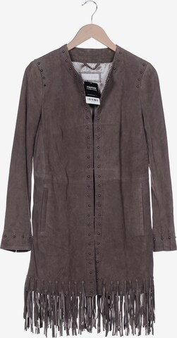 Schyia Jacket & Coat in M in Brown: front