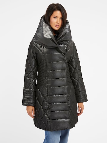 GUESS Winter Jacket in Black: front