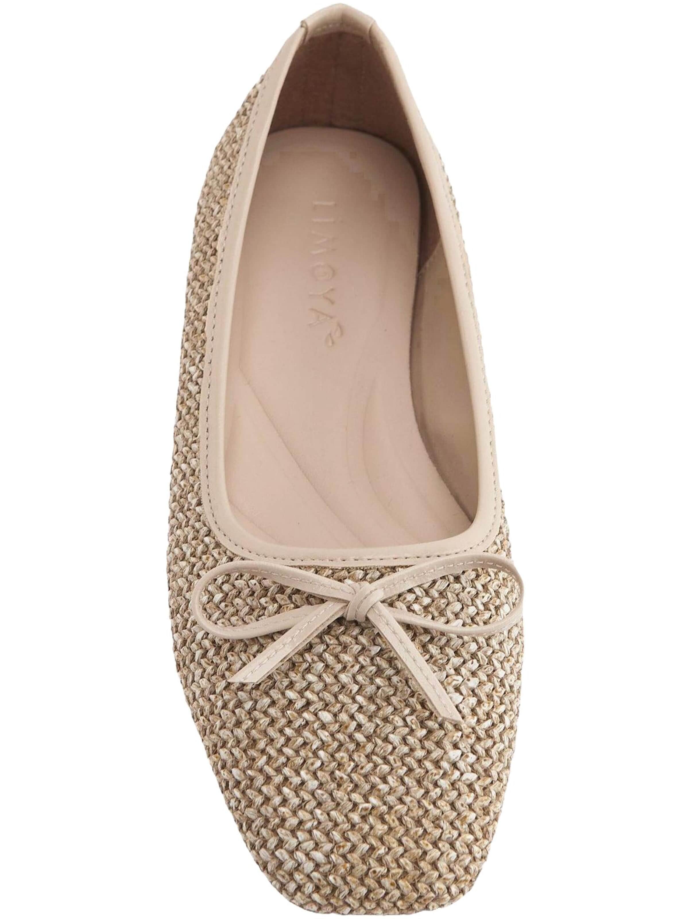 Ballerina con cinturino 'Fridah' di Limoya in beige