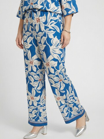 Guido Maria Kretschmer Curvy Широкий Штаны 'Rylie' в Синий: спереди