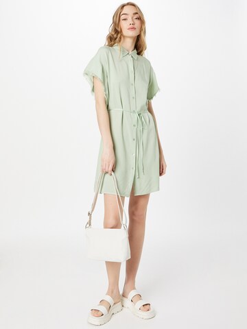 Freebird Платье-рубашка в Зеленый