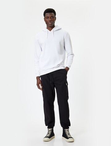 Koton Tapered Cargo Pants in Black