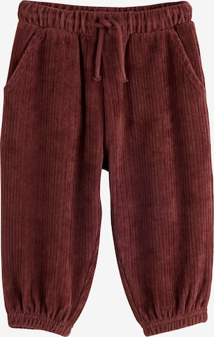 Next Tapered Broek in Rood: voorkant