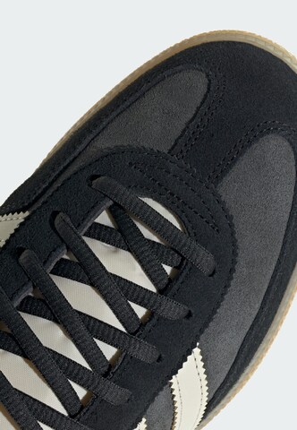 Sneaker bassa di ADIDAS ORIGINALS in grigio