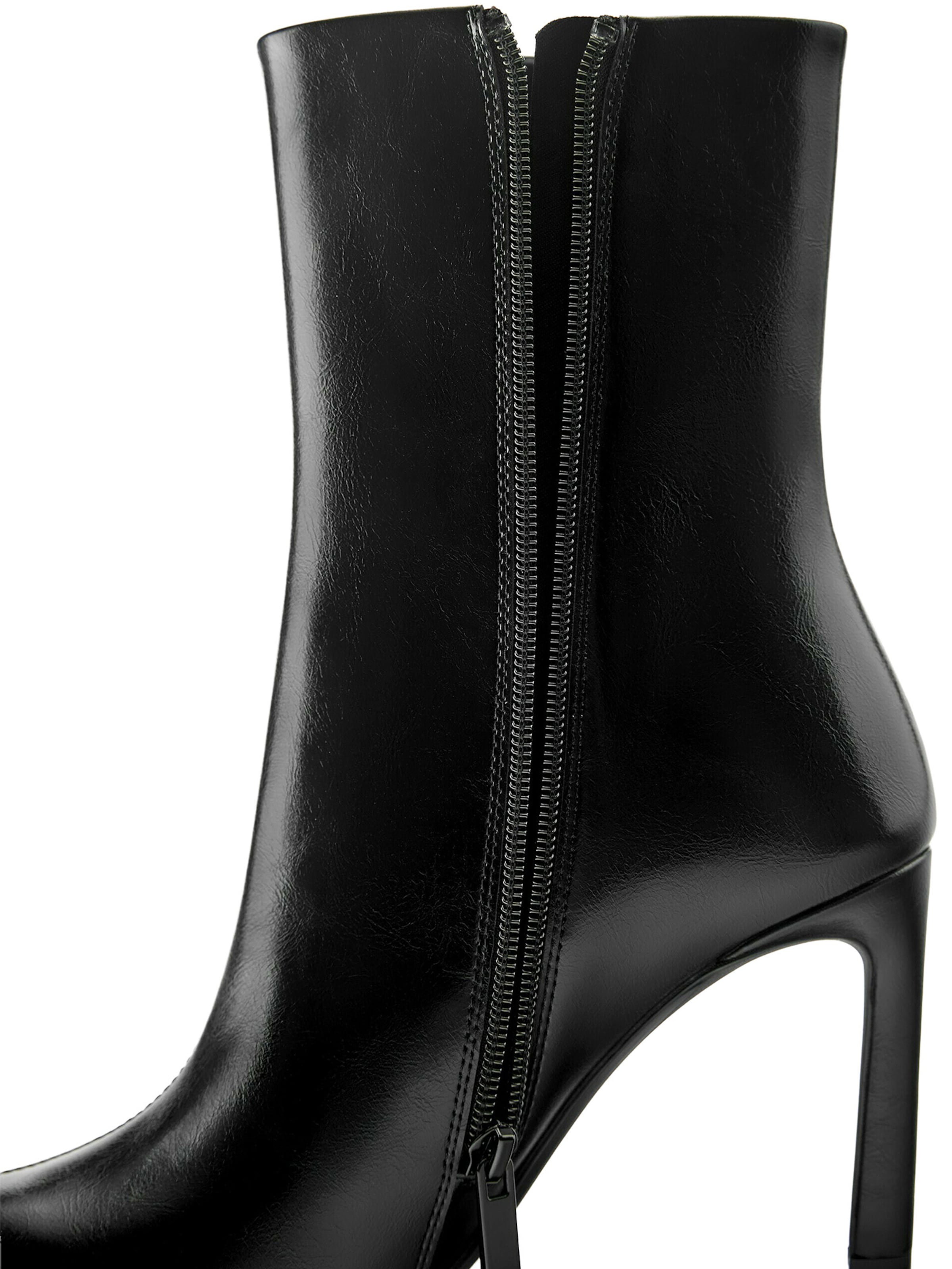 Pull&Bear Stiefelette in Schwarz
