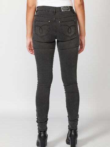 KOROSHI - Skinny Calças de ganga em preto