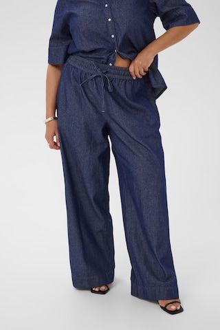KAFFE CURVE - Loosefit Calças 'KCJada' em azul