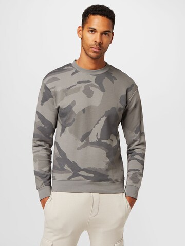 TOM TAILOR DENIM Sweatshirt in Grey: front