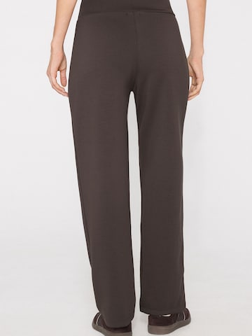 Tezenis Loose fit Pants in Brown