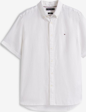 TOMMY HILFIGER Button Up Shirt in White: front