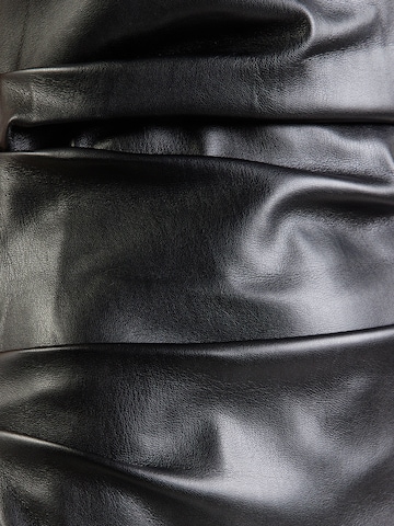 Robe PATRIZIA PEPE en noir