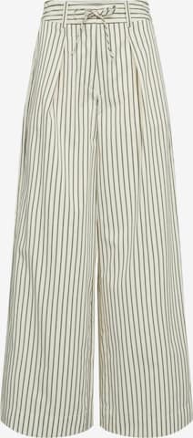 Levete Room Regular Housut 'LUCILLA' värissä valkoinen: etupuoli