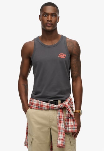 T-Shirt Superdry en gris : devant