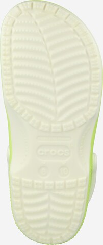 Crocs Pantofle 'Classic' – zelená