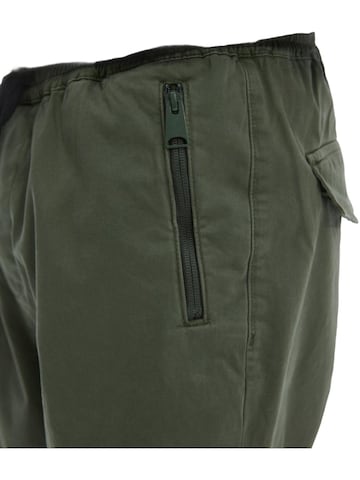 LTB Jeans - regular Vaquero 'LTB Jeans Herren-Gabardinehose' en verde