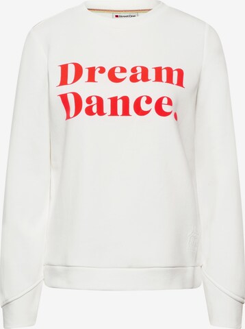 STREET ONE Sweatshirt in White: front