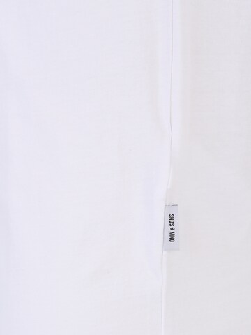 Maglietta 'ONSMATT LONGY' di Only & Sons in bianco