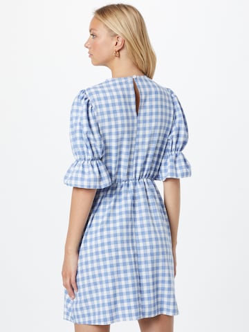 Robe River Island en bleu