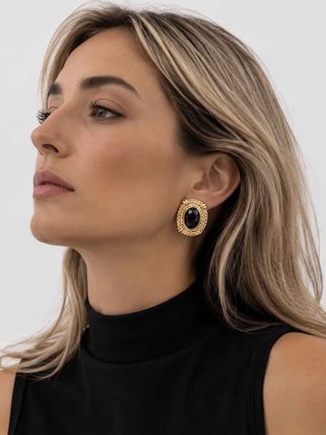 RteRme Earrings 'Atenea Black Glass Gold Earrings' in Gold