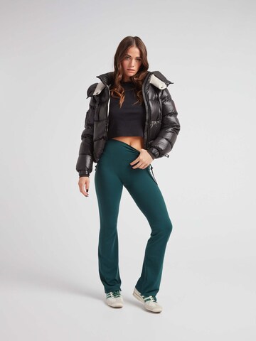 Veste outdoor ' EZ Boxed Crop Puffer Lux ' JACK1T en noir