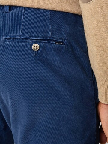 Coupe slim Pantalon chino 'Kensington' Hackett London en bleu