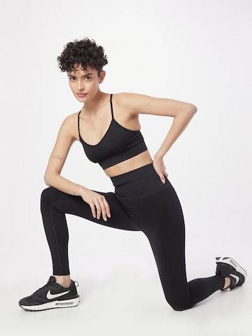Casall Bralette Workout Pants in Black