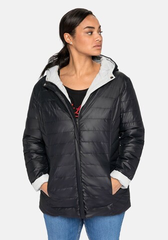 SHEEGO Between-Season Jacket in Black: front